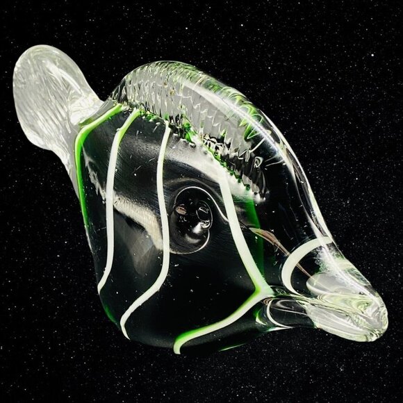 Vintage Art Glass Stripped Green Fish Paperweight Figure 2.5”T 6”W - Picture 3 of 7